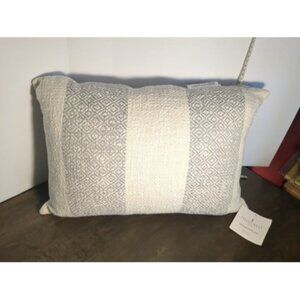 Fieldcrest Decorative Pillow 100% Cotton Blue And White Diamond Pattern 14"X20"